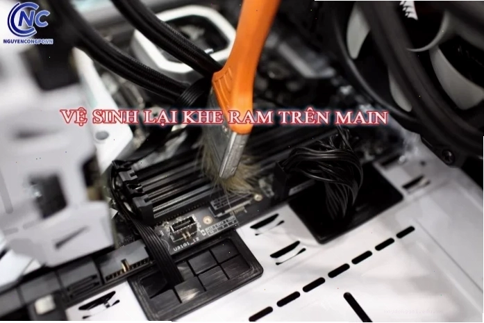 Kiểm tra dây kết nối màn hình