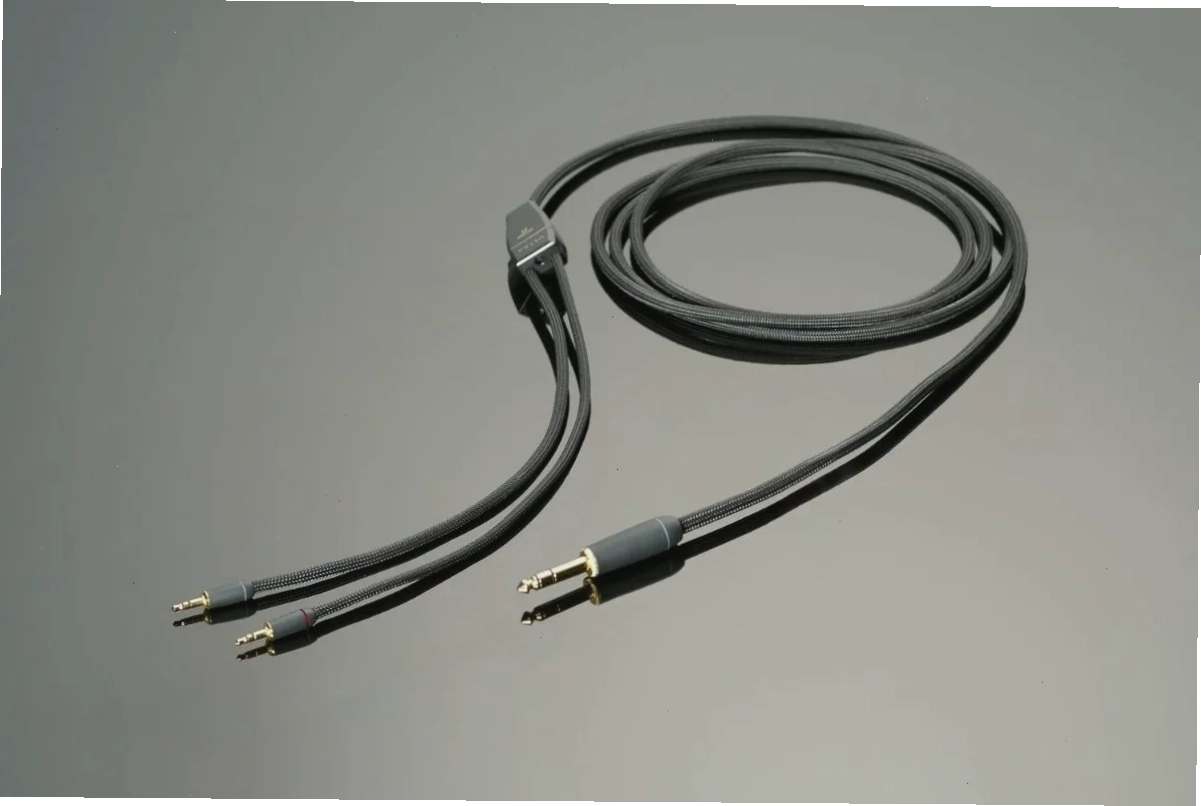 Nguyên nhân tai nghe bị hỏng một bên laptop
