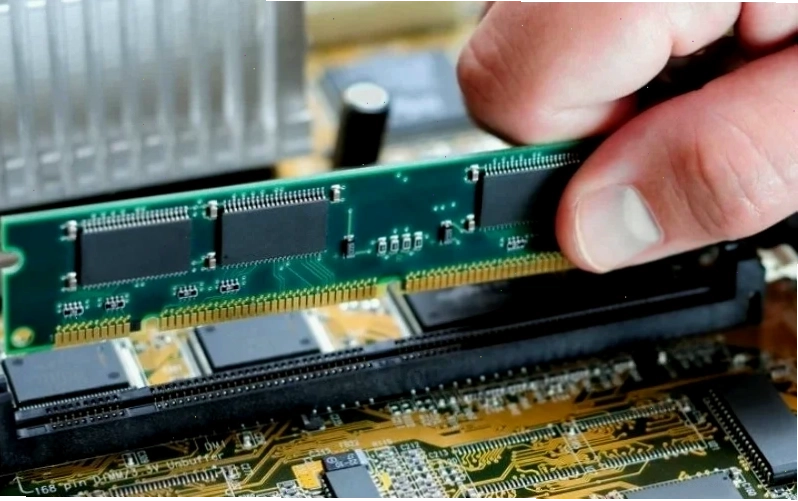 Test chéo RAM giữa các khe giúp xác định lỗi do RAM hay khe cắm